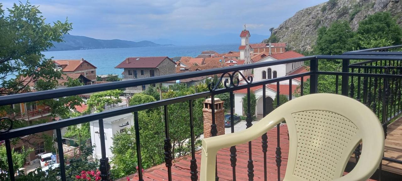 Roleo Guest House Lin Экстерьер фото