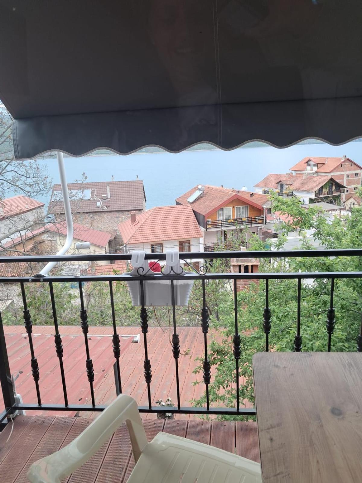 Roleo Guest House Lin Экстерьер фото