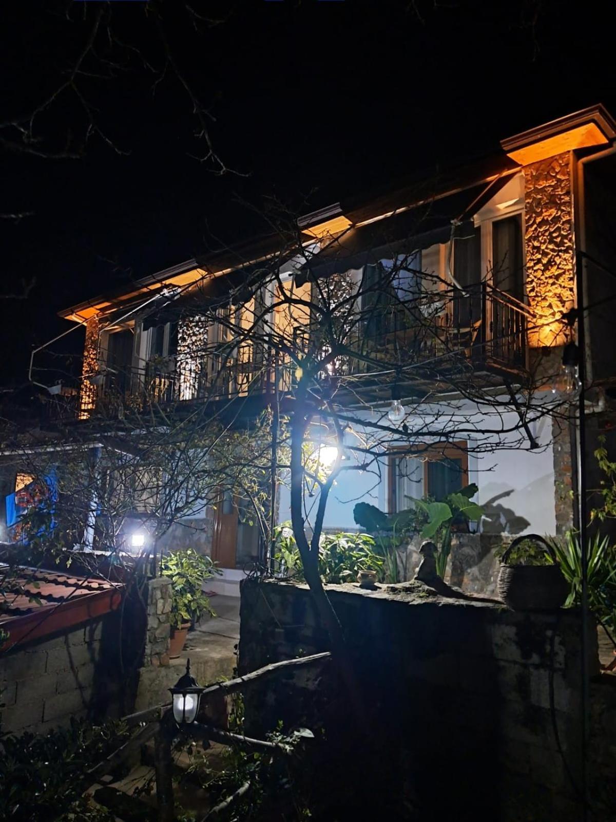 Roleo Guest House Lin Экстерьер фото